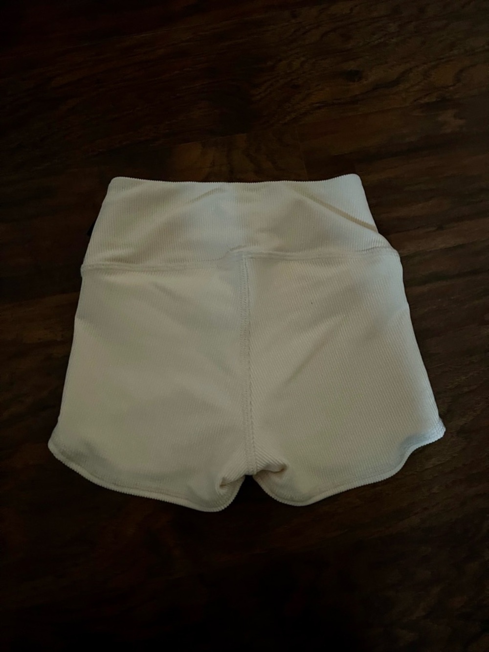 Tiger Friday Ruth Shorts in Ivory - Picture 2 of 3